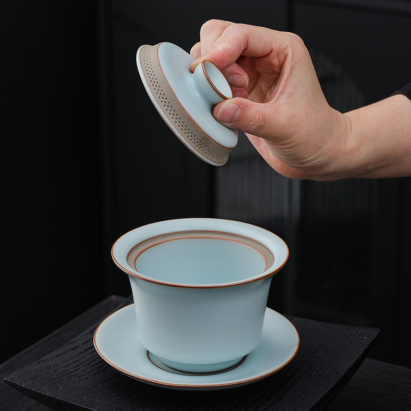Self-Filtering Gaiwan – Ru Ware Style, 360° Spout, Heat-Resistant, 170ml