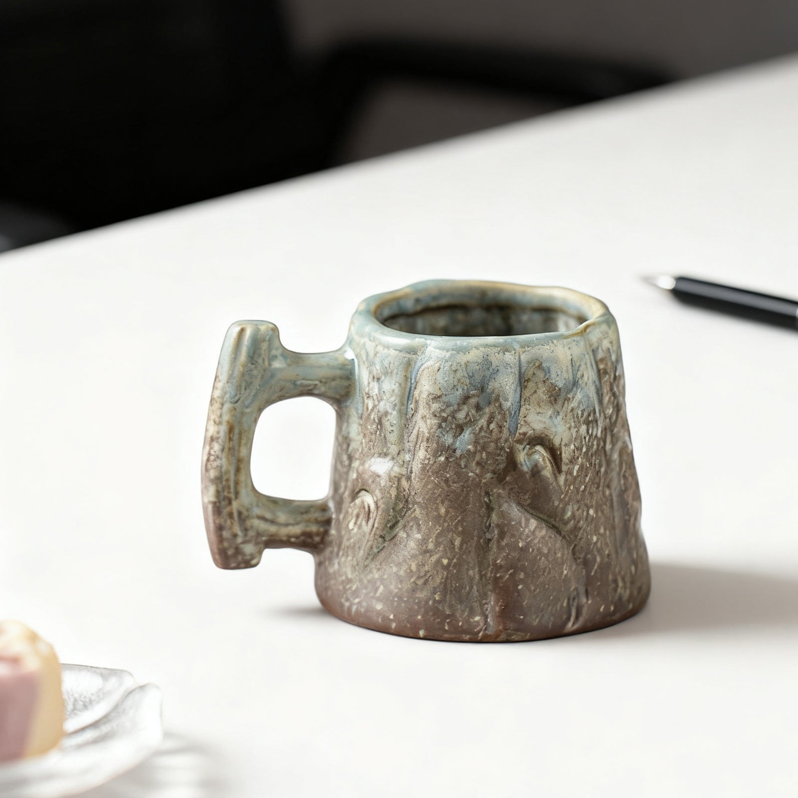 Hand-Pinched Ceramic Modern Tea Cup – Kiln-Changed Brown Glaze, 200ml, Rustic Style