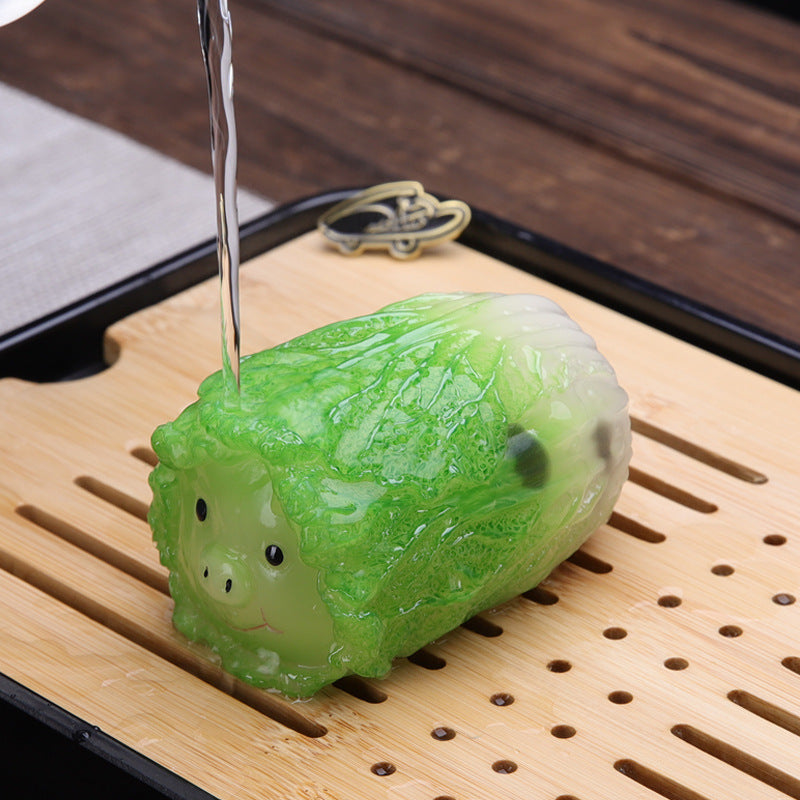Color-Changing Cabbage Pig Tea Pet – Resin Figurine, Cute Desk Ornament