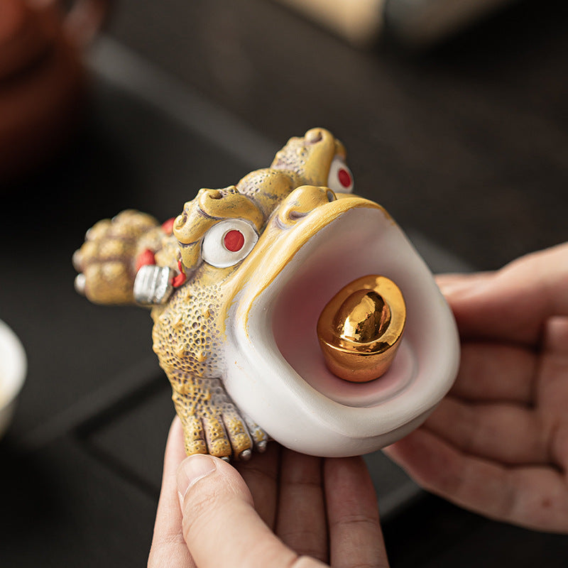 Fortune Golden Toad Tea Pet – Coin on Back