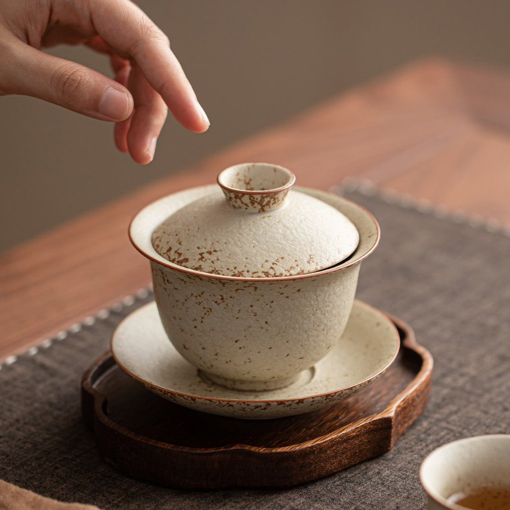 Fire Stone Red Gaiwan – Vintage Ceramic Tea Bowl, 200ml