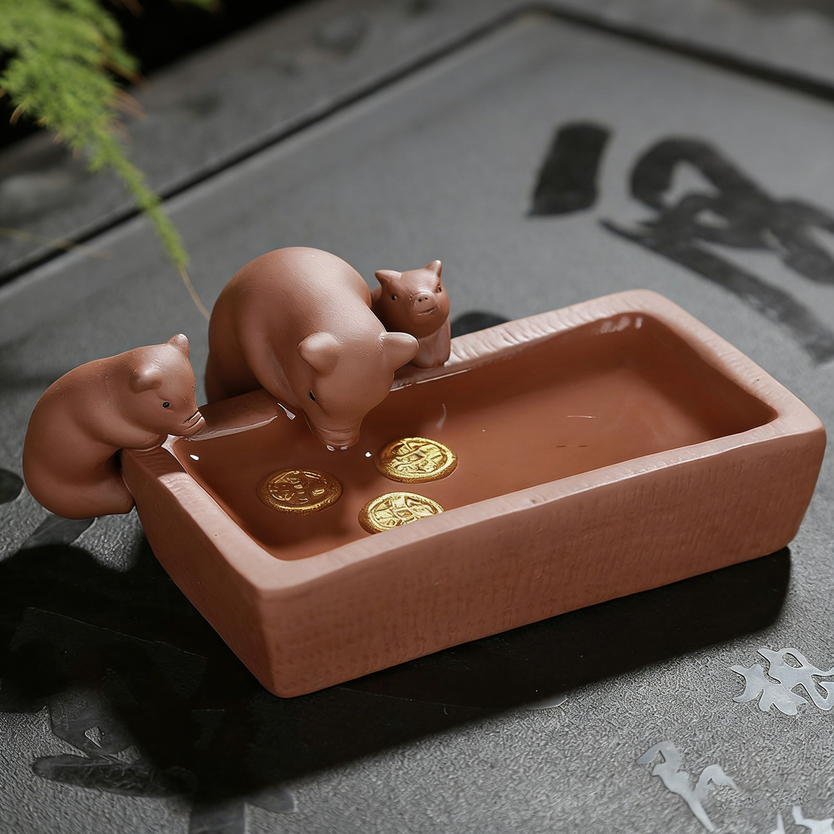 宜兴紫砂小猪茶宠