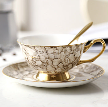 European Style Porcelain Modern Tea Cup – Gold Trim, Hand-Painted