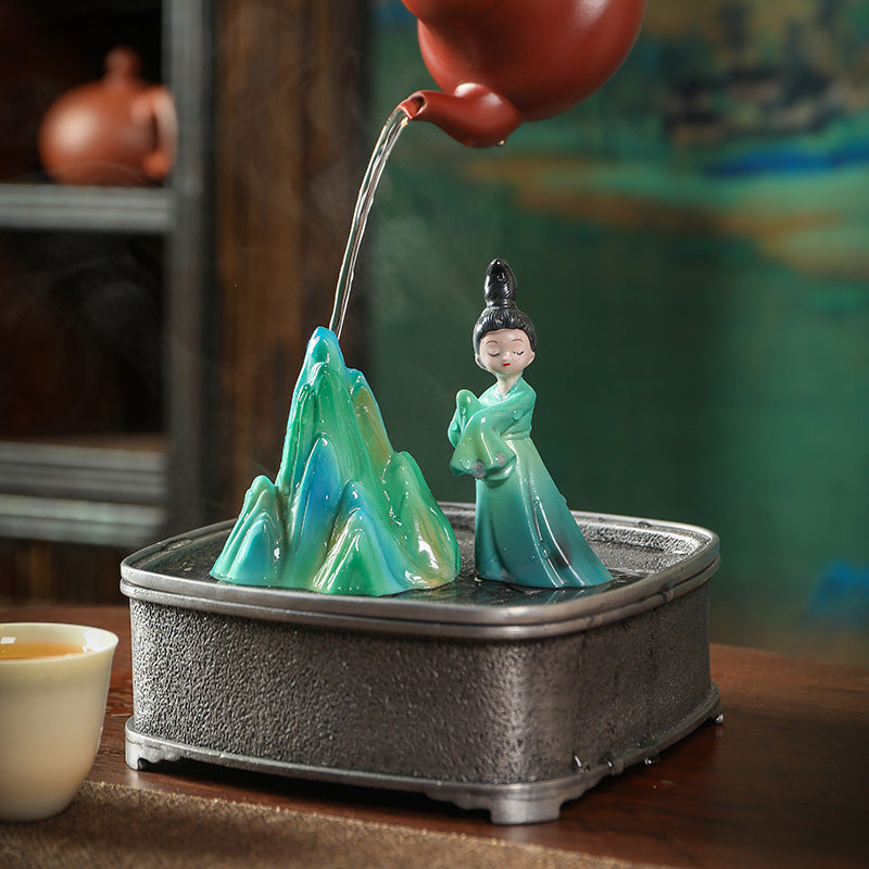 Color-Changing “Thousand Miles” Tea Pet – Resin Figurine with Heat-Activated Effect