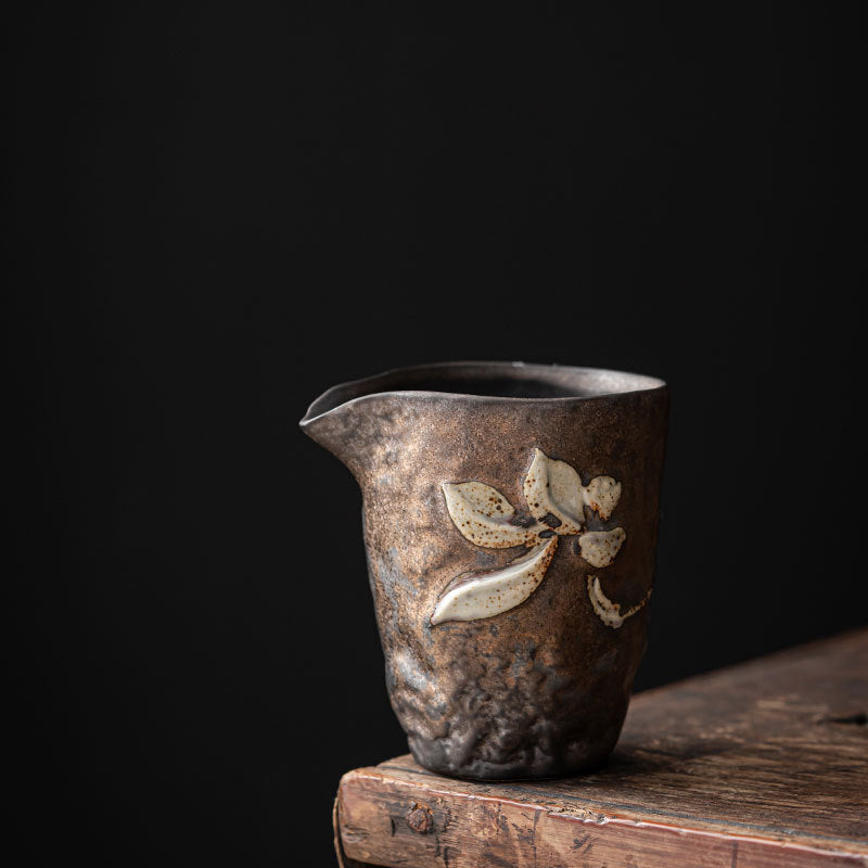 Gilded Ceramic Fairness Cup – Lotus & Lotus Pod Designs, 250ml, Japanese Style