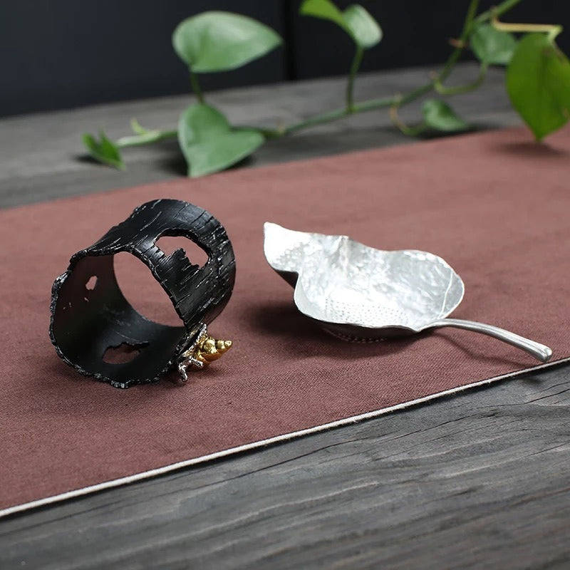 Leaf Tin Tea Strainer With Holder