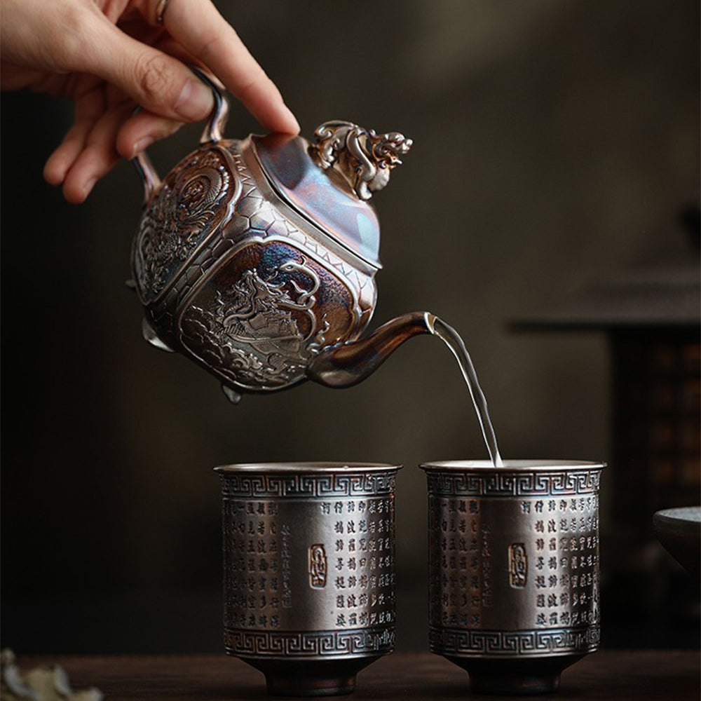 中国神话瑞兽银茶壶