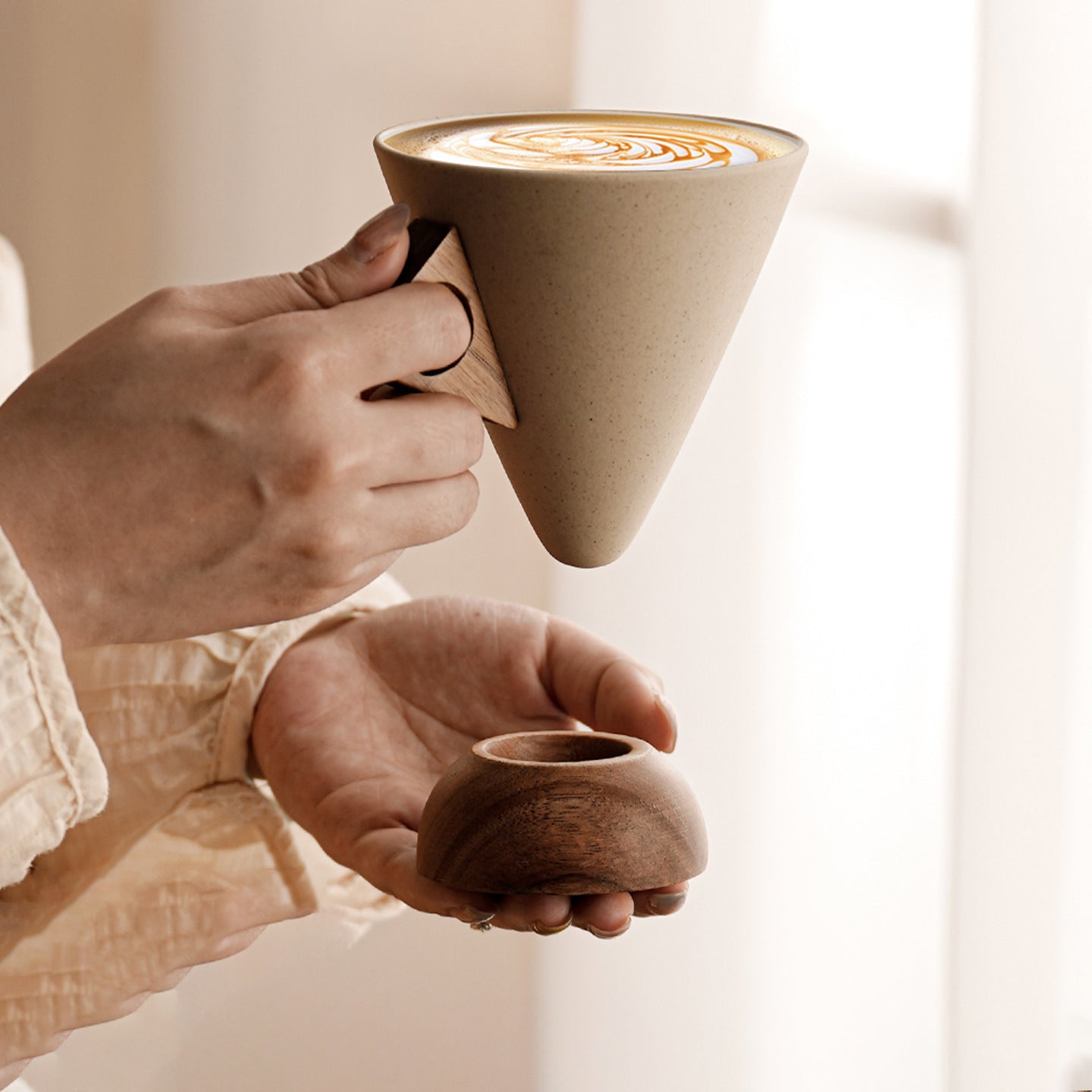 Creative Coarse Clay Coffee Cup – MCM Style, 250ml, Large (Round & Flying Saucer Base)