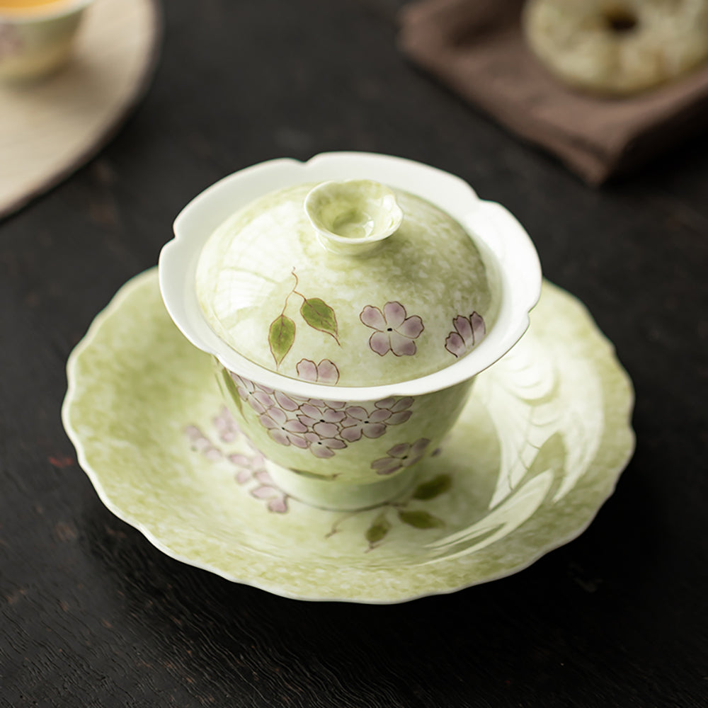 Underglaze Painting Hydrangea Porcelain Gaiwan