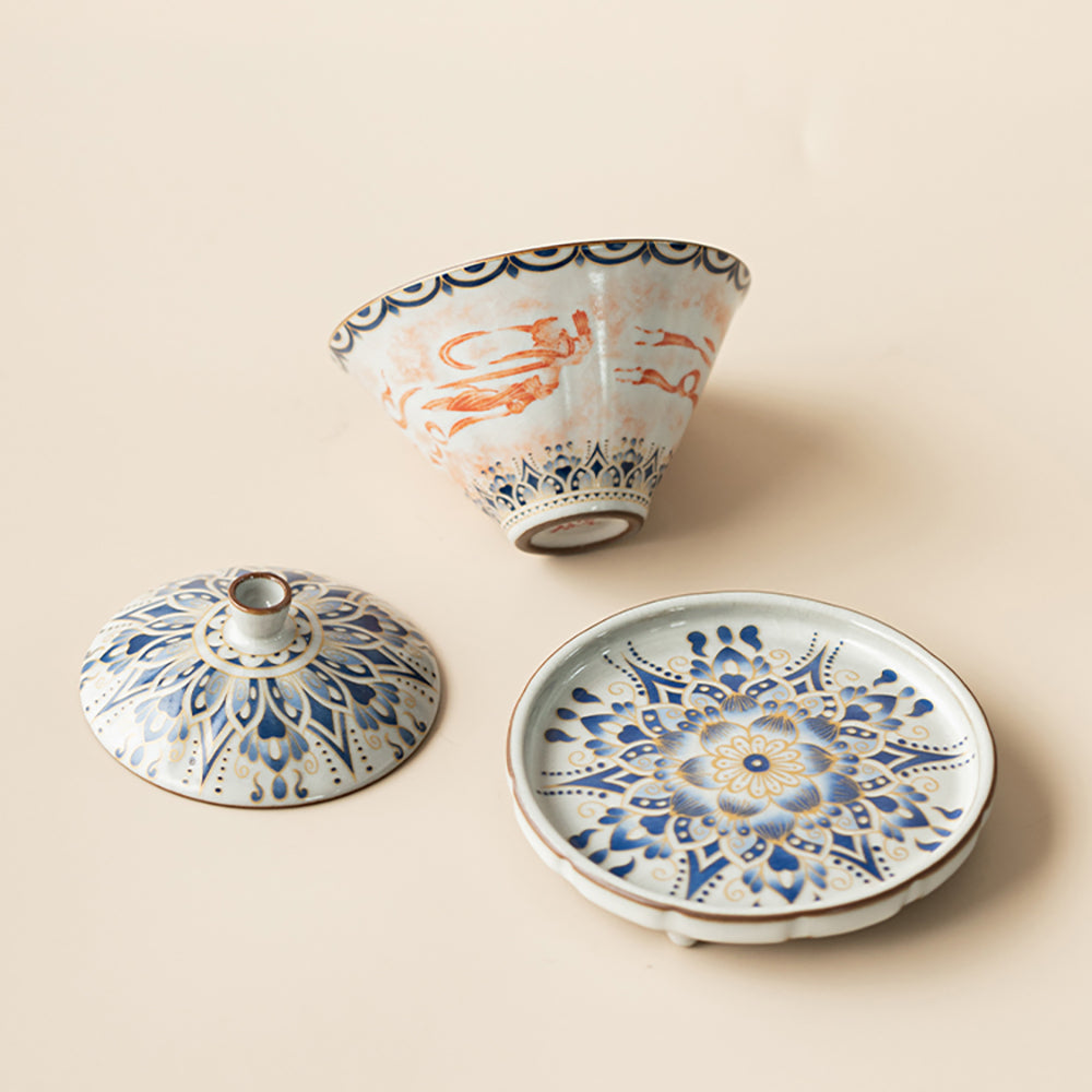 Dunhuang Feitian Cone-shaped Ruyao Porcelain Gaiwan