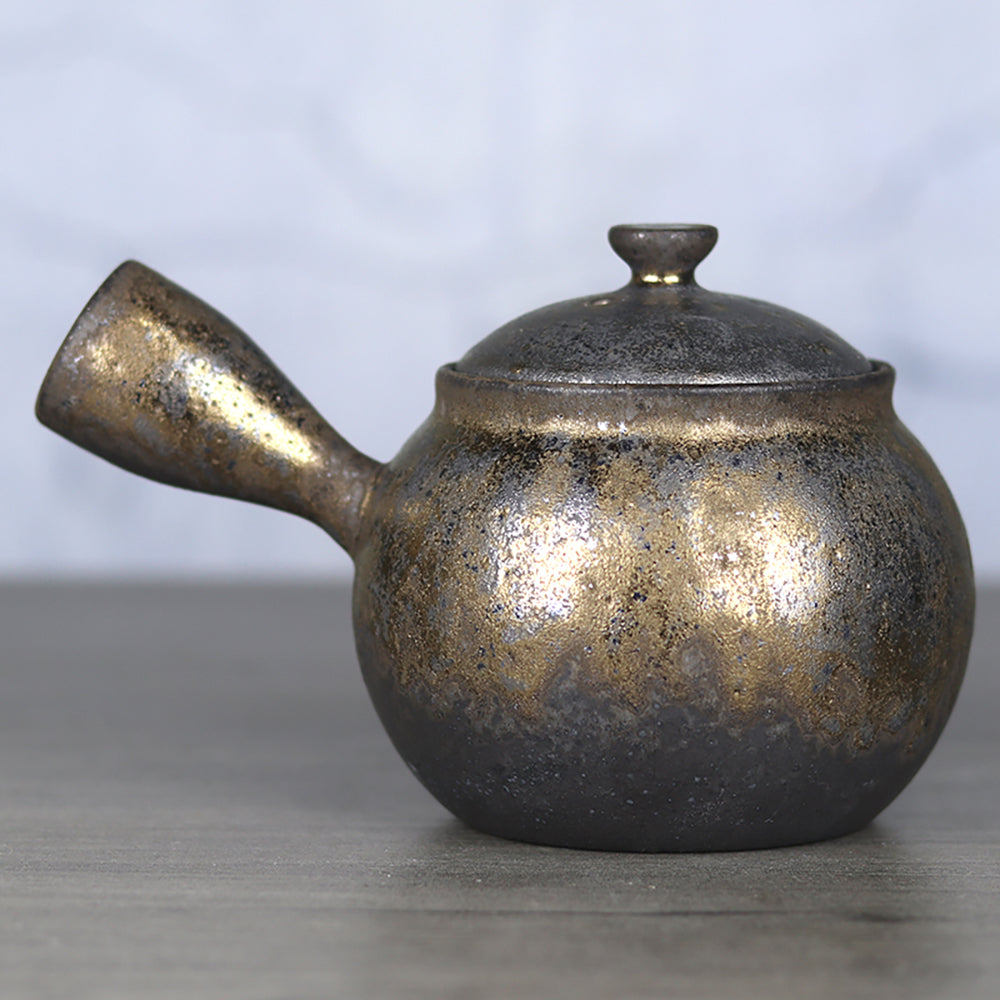 Japanese Pottery Gilded Iron Glaze Teapot