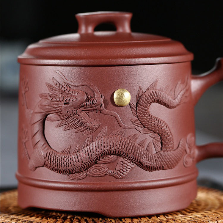 宜兴紫砂雕龙茶杯