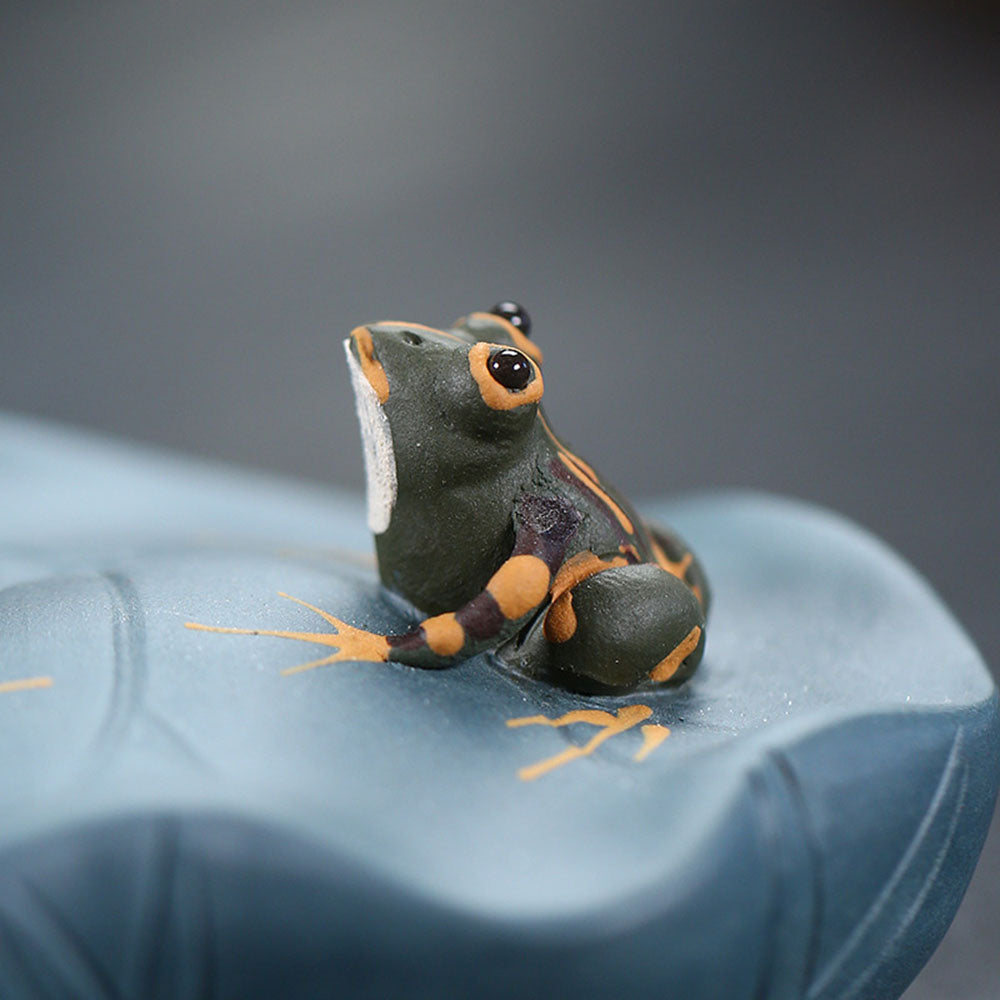 Yixing Clay Lotus Leaf With Frogs Tea Pet