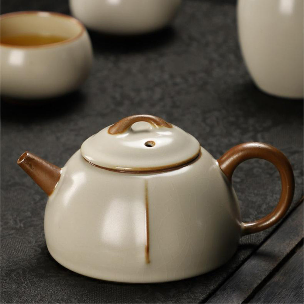 Yellow Ruyao Chinese Tea Set With Black Stone Tea Tray