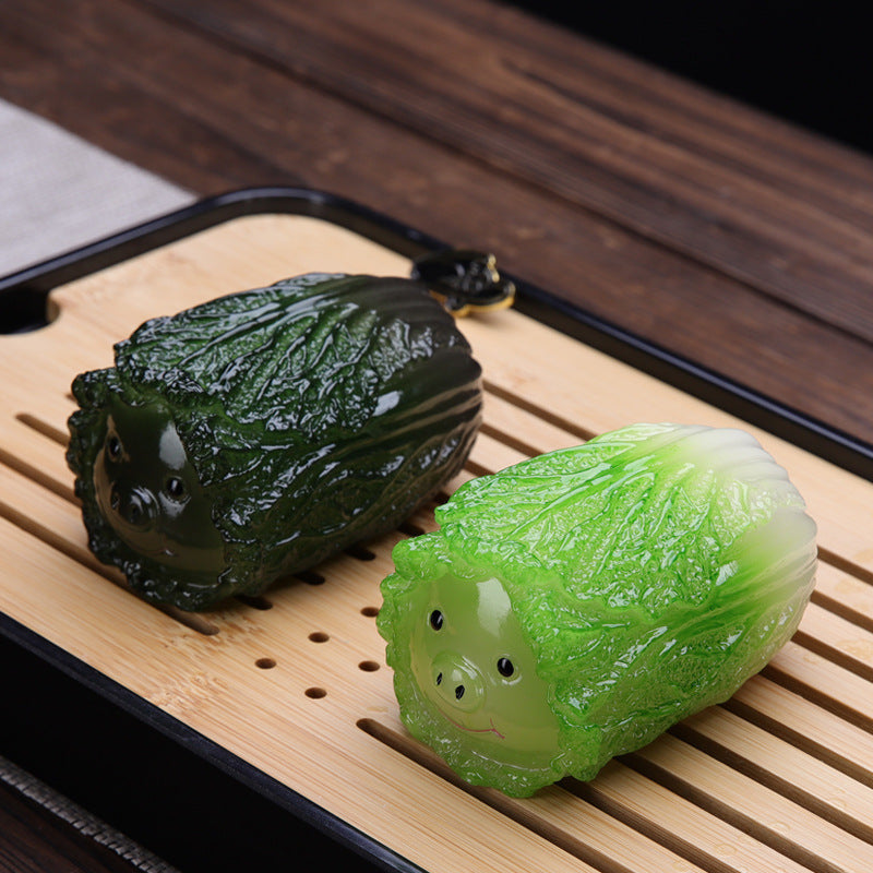 Color-Changing Cabbage Pig Tea Pet – Resin Figurine, Cute Desk Ornament