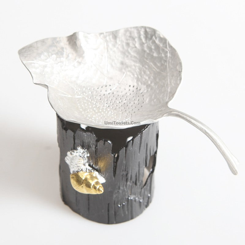 Leaf Tin Tea Strainer With Holder