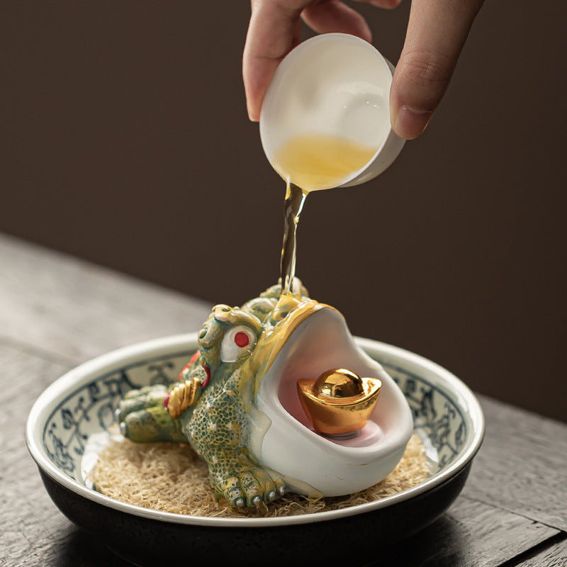 Fortune Golden Toad Tea Pet – Coin on Back